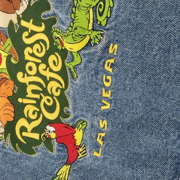 Vintage Rainforest Cafe Las Vegas Kids Denim Jacket Size 8 - Picture 3 of 16